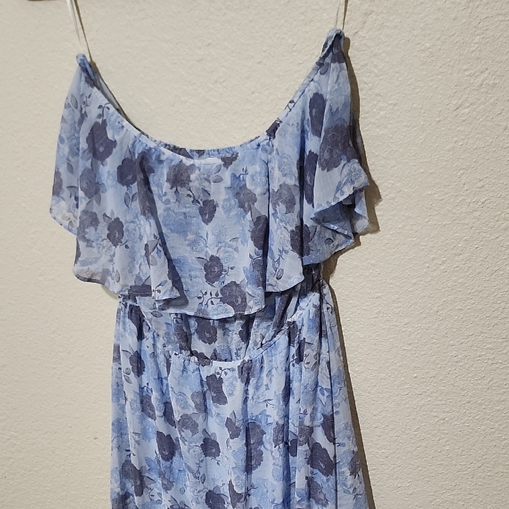 Divided Blue and White High-Low Ruffled Sundress - Picture 9 of 11